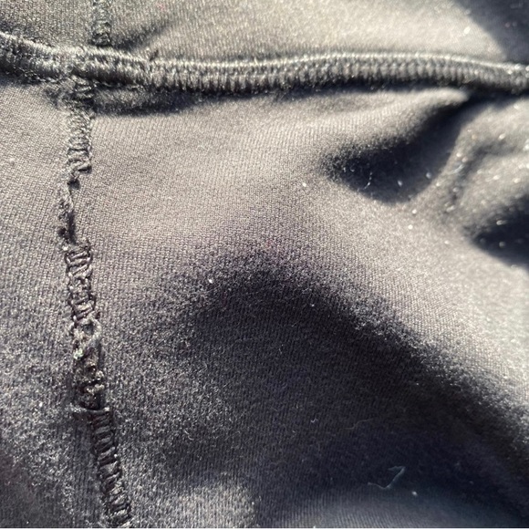 🖤Lululemon leggings, black, size 6.. Used 🖤 - Picture 6 of 12